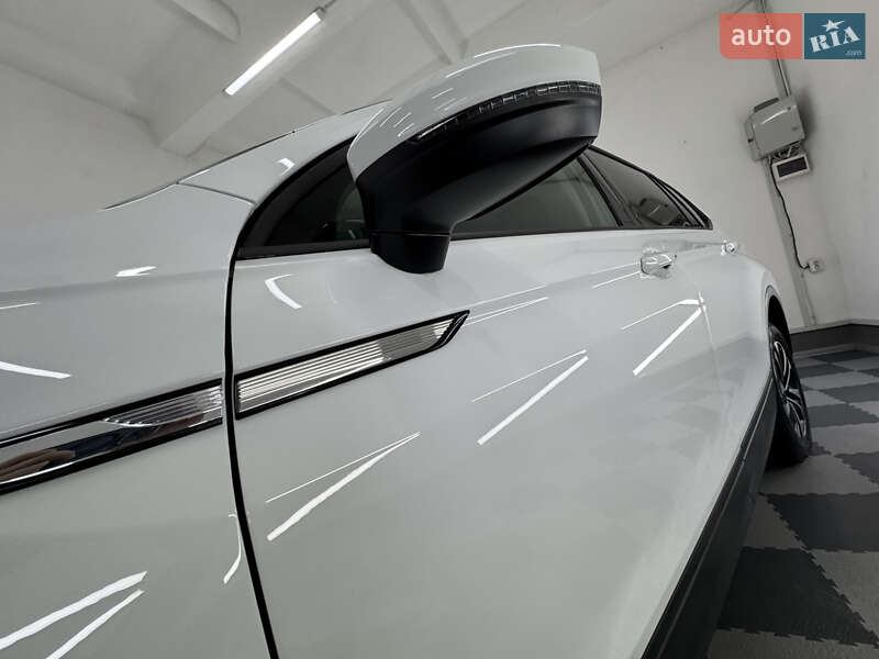 Внедорожник / Кроссовер Volkswagen Tiguan Allspace 2022 в Трускавце