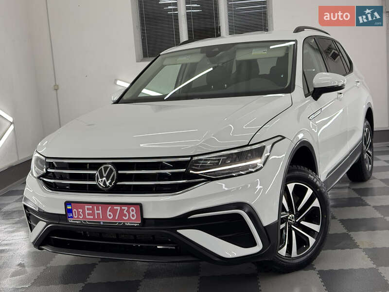 Внедорожник / Кроссовер Volkswagen Tiguan Allspace 2022 в Трускавце
