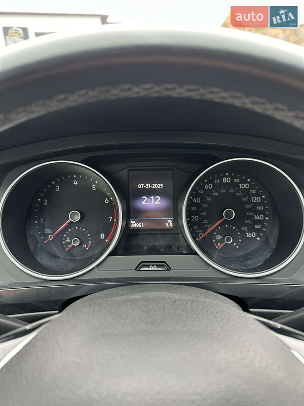Внедорожник / Кроссовер Volkswagen Tiguan Allspace 2021 в Львове