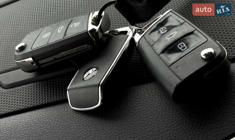 Внедорожник / Кроссовер Volkswagen Tiguan Allspace 2020 в Черновцах