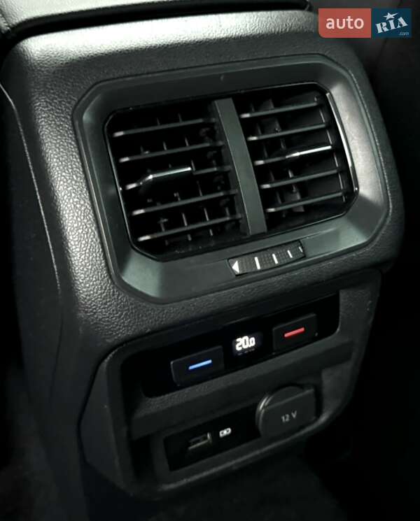 Внедорожник / Кроссовер Volkswagen Tiguan Allspace 2020 в Черновцах