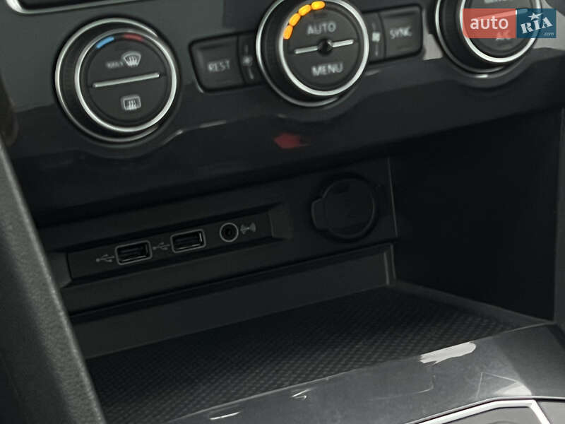 Позашляховик / Кросовер Volkswagen Tiguan Allspace 2021 в Луцьку