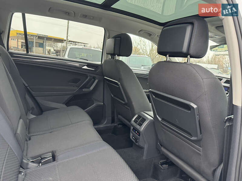 Внедорожник / Кроссовер Volkswagen Tiguan Allspace 2020 в Староконстантинове