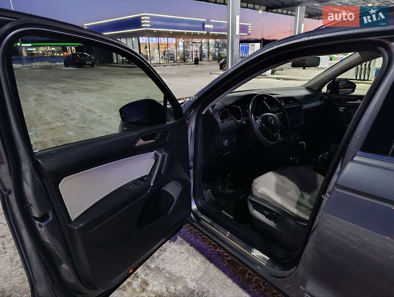 Внедорожник / Кроссовер Volkswagen Tiguan Allspace 2020 в Киеве фото 8 Внедорожник / Кроссовер Volkswagen Tiguan Allspace 2020 в Киеве