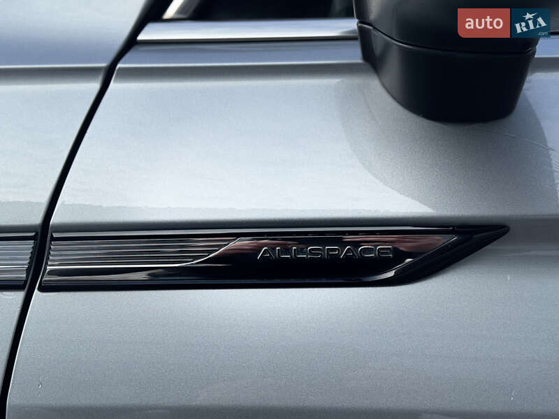 Внедорожник / Кроссовер Volkswagen Tiguan Allspace 2021 в Луцке