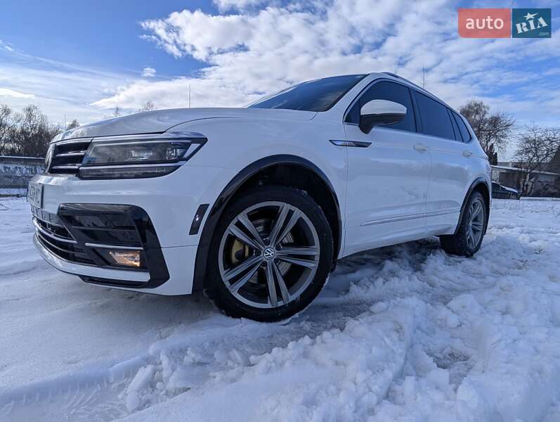Внедорожник / Кроссовер Volkswagen Tiguan Allspace 2018 в Львове