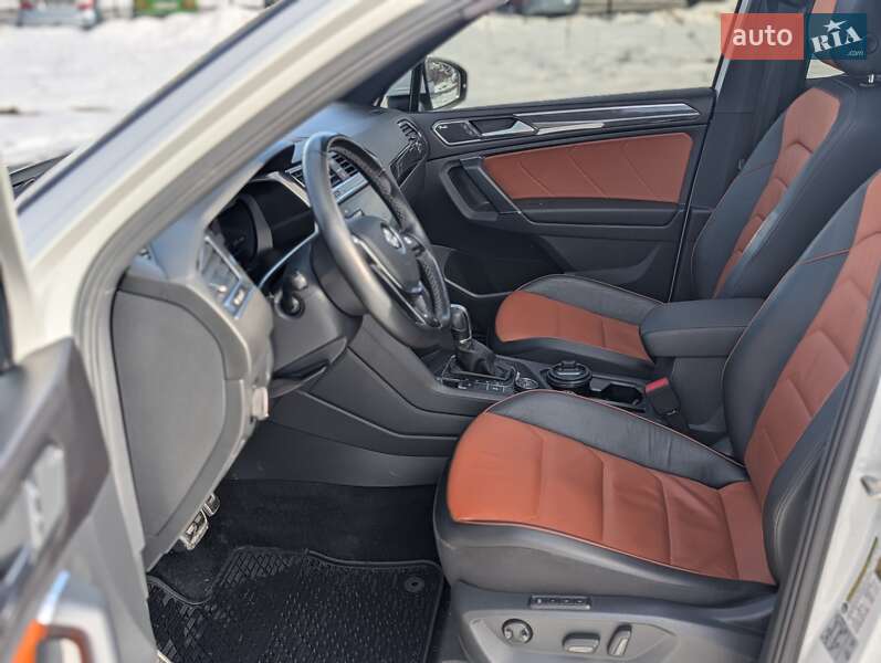 Внедорожник / Кроссовер Volkswagen Tiguan Allspace 2018 в Львове