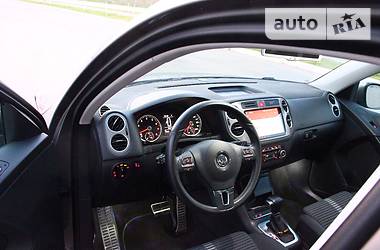 Внедорожник / Кроссовер Volkswagen Tiguan 2010 в Киеве