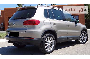 Внедорожник / Кроссовер Volkswagen Tiguan 2012 в Одессе