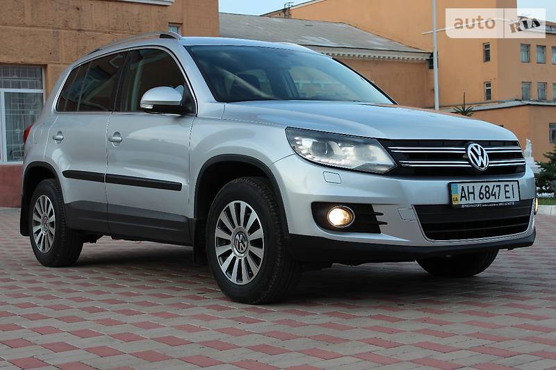 Внедорожник / Кроссовер Volkswagen Tiguan 2008 в Кадиевке