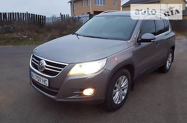 Внедорожник / Кроссовер Volkswagen Tiguan 2008 в Киеве