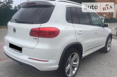 Внедорожник / Кроссовер Volkswagen Tiguan 2016 в Ивано-Франковске