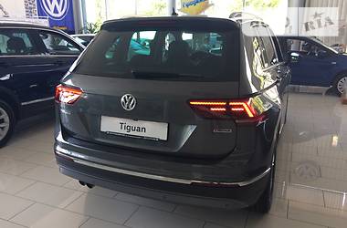 Внедорожник / Кроссовер Volkswagen Tiguan 2018 в Николаеве