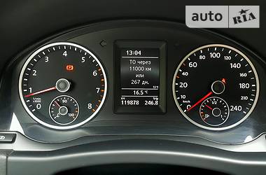 Позашляховик / Кросовер Volkswagen Tiguan 2012 в 