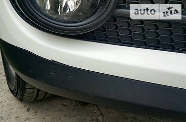 Позашляховик / Кросовер Volkswagen Tiguan 2012 в 