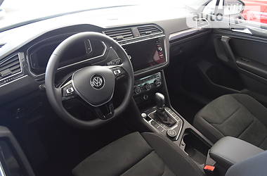 Позашляховик / Кросовер Volkswagen Tiguan 2019 в Житомирі