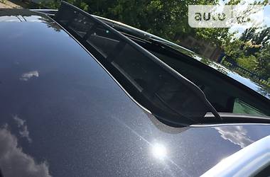 Позашляховик / Кросовер Volkswagen Tiguan 2016 в 