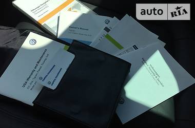 Позашляховик / Кросовер Volkswagen Tiguan 2016 в 