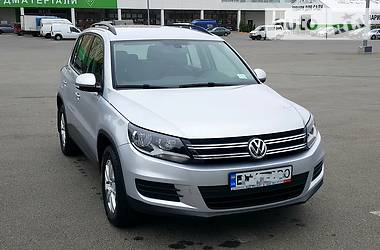 Внедорожник / Кроссовер Volkswagen Tiguan 2016 в Киеве