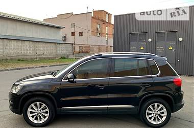 Позашляховик / Кросовер Volkswagen Tiguan 2012 в Києві