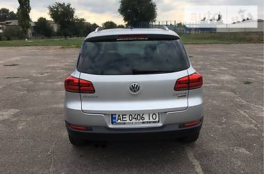 Внедорожник / Кроссовер Volkswagen Tiguan 2016 в Васильковке