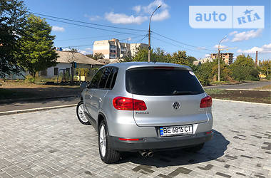 Внедорожник / Кроссовер Volkswagen Tiguan 2012 в Николаеве