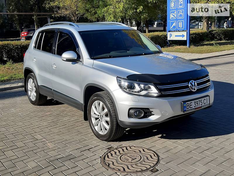 Внедорожник / Кроссовер Volkswagen Tiguan 2015 в Николаеве