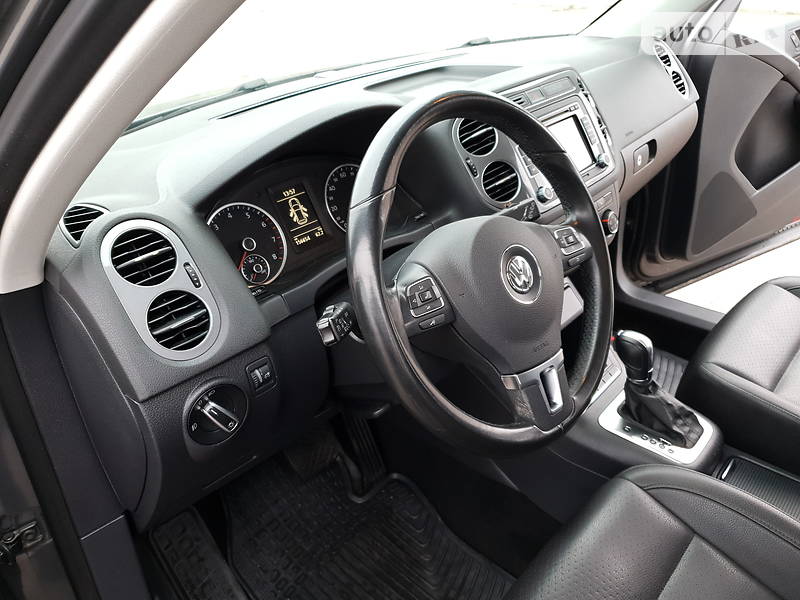 Позашляховик / Кросовер Volkswagen Tiguan 2013 в Кременчуці