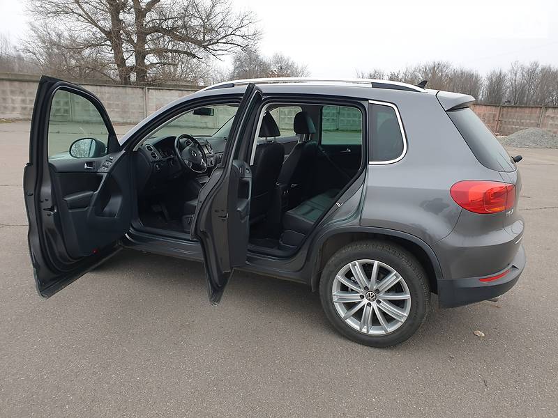 Позашляховик / Кросовер Volkswagen Tiguan 2013 в Кременчуці