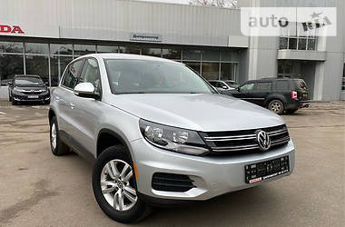 Внедорожник / Кроссовер Volkswagen Tiguan 2013 в Днепре