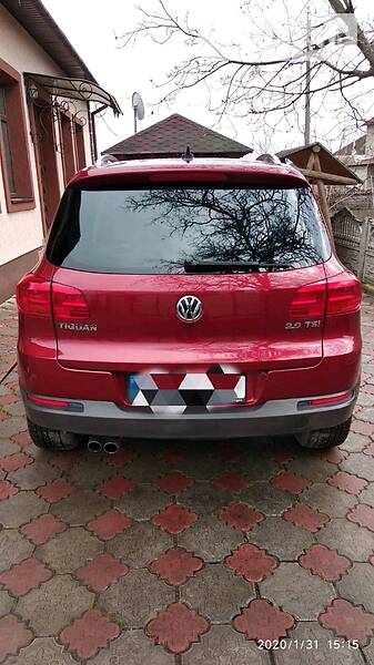 Позашляховик / Кросовер Volkswagen Tiguan 2012 в Новоселиці