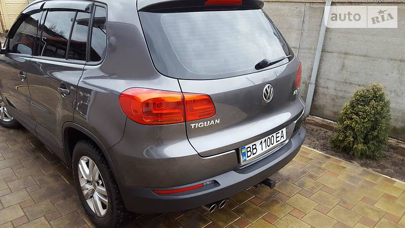 Позашляховик / Кросовер Volkswagen Tiguan 2014 в Старобільську