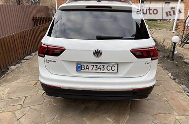Внедорожник / Кроссовер Volkswagen Tiguan 2018 в Александрие