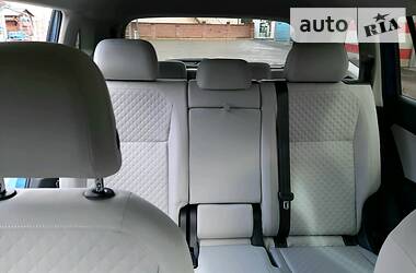 Позашляховик / Кросовер Volkswagen Tiguan 2017 в 