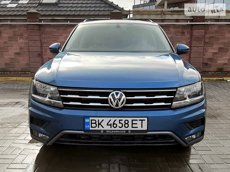 Внедорожник / Кроссовер Volkswagen Tiguan 2017 в Ровно фото 7 Внедорожник / Кроссовер Volkswagen Tiguan 2017 в Ровно