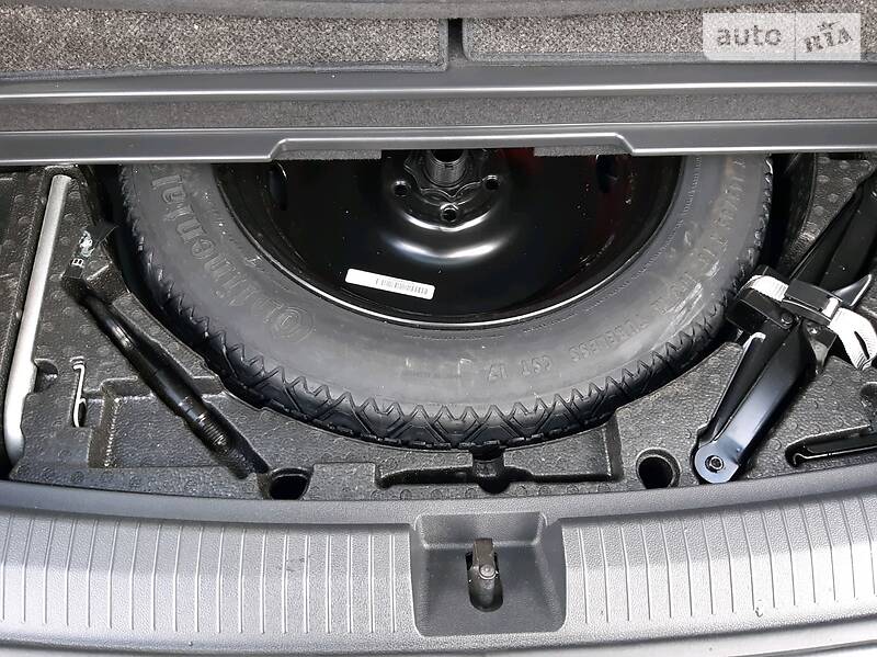 Внедорожник / Кроссовер Volkswagen Tiguan 2017 в Ровно фото 13 Внедорожник / Кроссовер Volkswagen Tiguan 2017 в Ровно