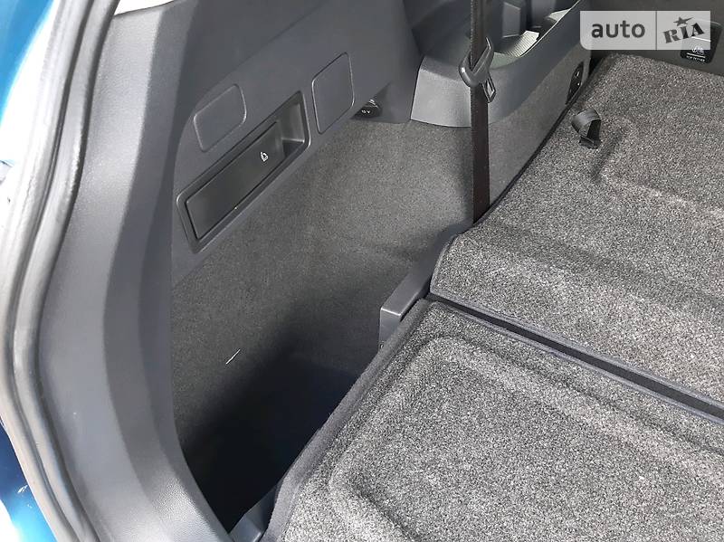 Внедорожник / Кроссовер Volkswagen Tiguan 2017 в Ровно фото 14 Внедорожник / Кроссовер Volkswagen Tiguan 2017 в Ровно