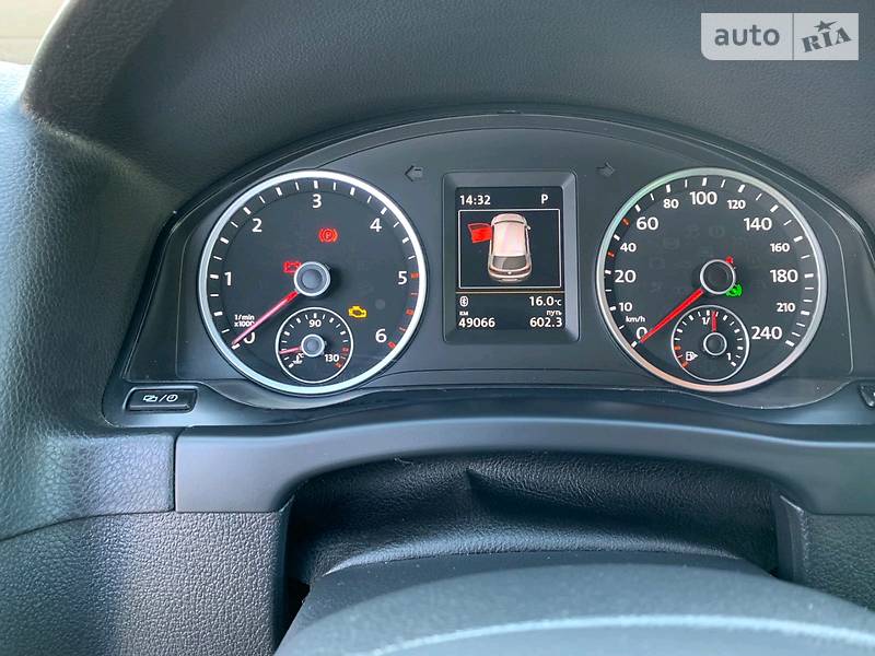 Позашляховик / Кросовер Volkswagen Tiguan 2014 в Харкові