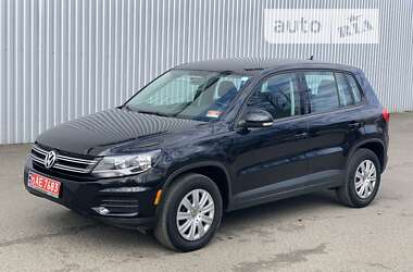 Позашляховик / Кросовер Volkswagen Tiguan 2011 в 