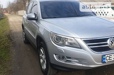 Позашляховик / Кросовер Volkswagen Tiguan 2008 в 