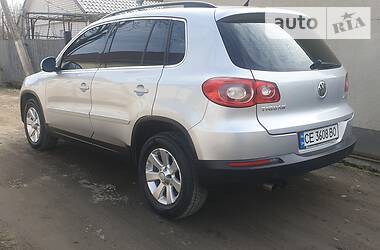 Позашляховик / Кросовер Volkswagen Tiguan 2008 в 