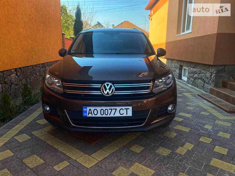 Позашляховик / Кросовер Volkswagen Tiguan 2013 в Мукачевому