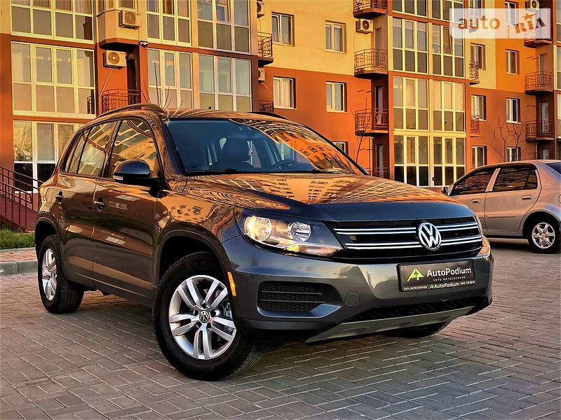 Позашляховик / Кросовер Volkswagen Tiguan 2016 в Херсоні