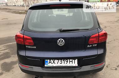 Внедорожник / Кроссовер Volkswagen Tiguan 2012 в Харькове