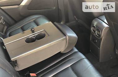 Позашляховик / Кросовер Volkswagen Tiguan 2010 в 
