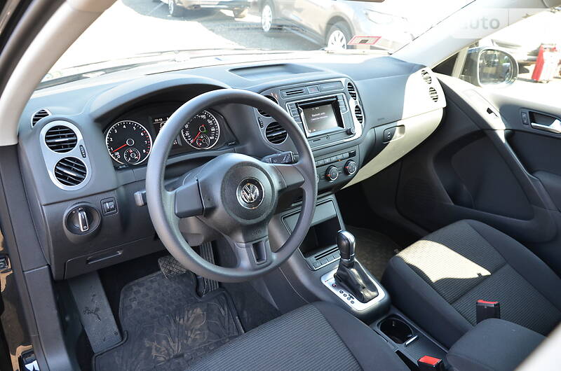 Позашляховик / Кросовер Volkswagen Tiguan 2017 в Києві