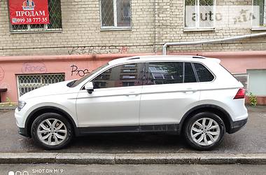 Универсал Volkswagen Tiguan 2018 в Херсоне