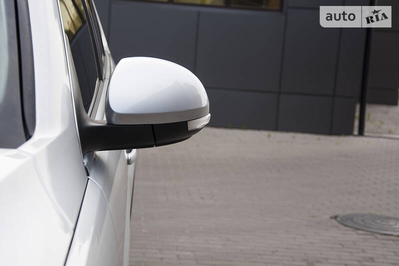 Позашляховик / Кросовер Volkswagen Tiguan 2016 в Рівному фото 37 Позашляховик / Кросовер Volkswagen Tiguan 2016 в Рівному