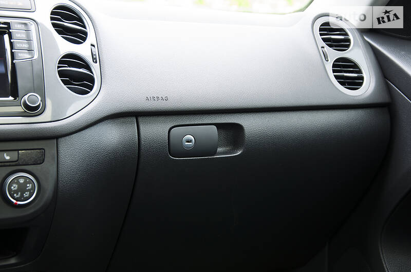 Позашляховик / Кросовер Volkswagen Tiguan 2016 в Рівному фото 81 Позашляховик / Кросовер Volkswagen Tiguan 2016 в Рівному