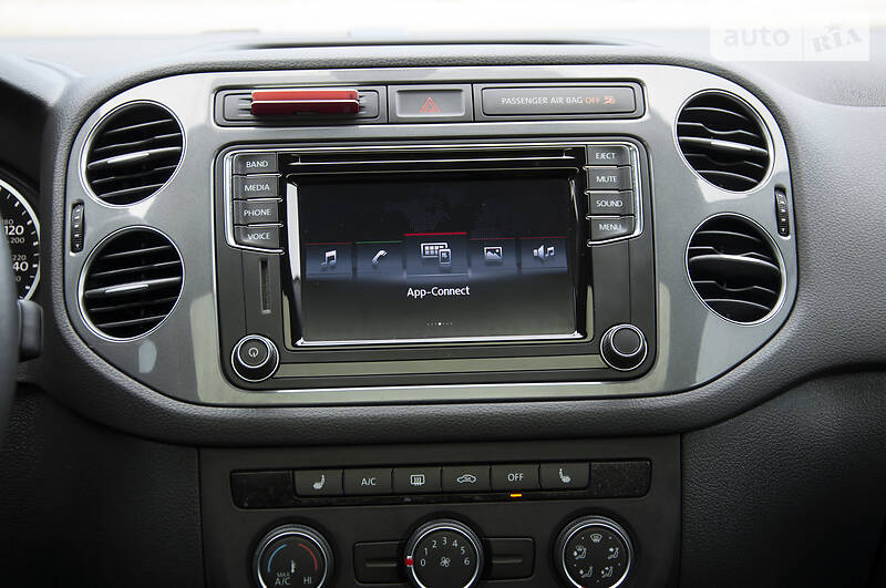 Позашляховик / Кросовер Volkswagen Tiguan 2016 в Рівному фото 76 Позашляховик / Кросовер Volkswagen Tiguan 2016 в Рівному